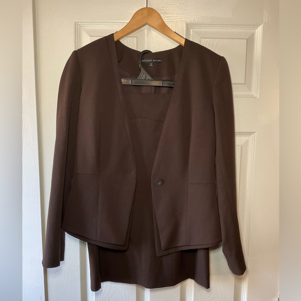 Antoino Melani Brown blazer and pencil skirt set Size 6